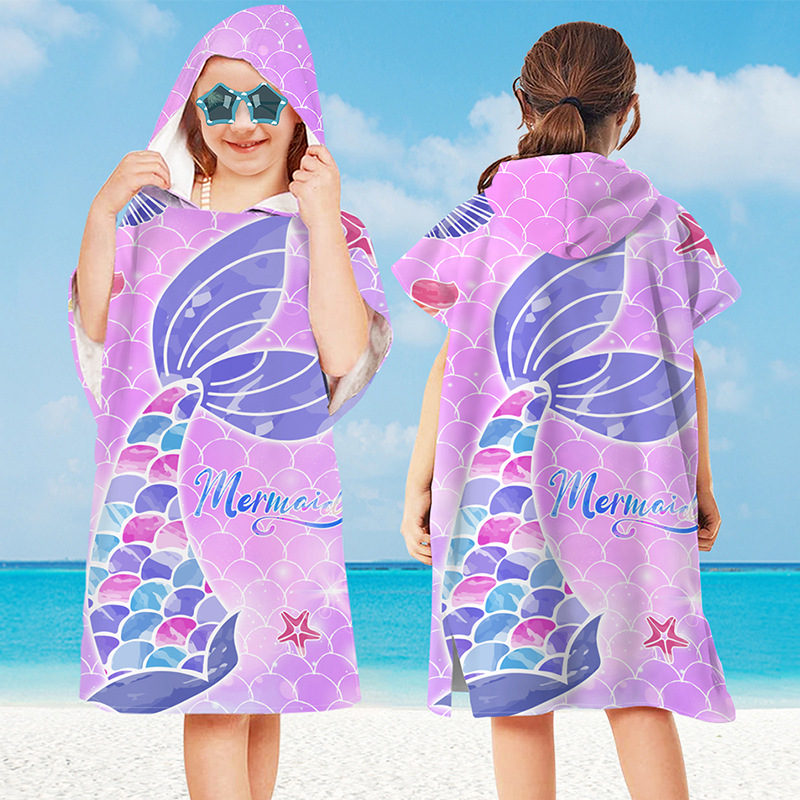Albornoz con estampado de dibu - Hooded Bath Towel reseña y precio